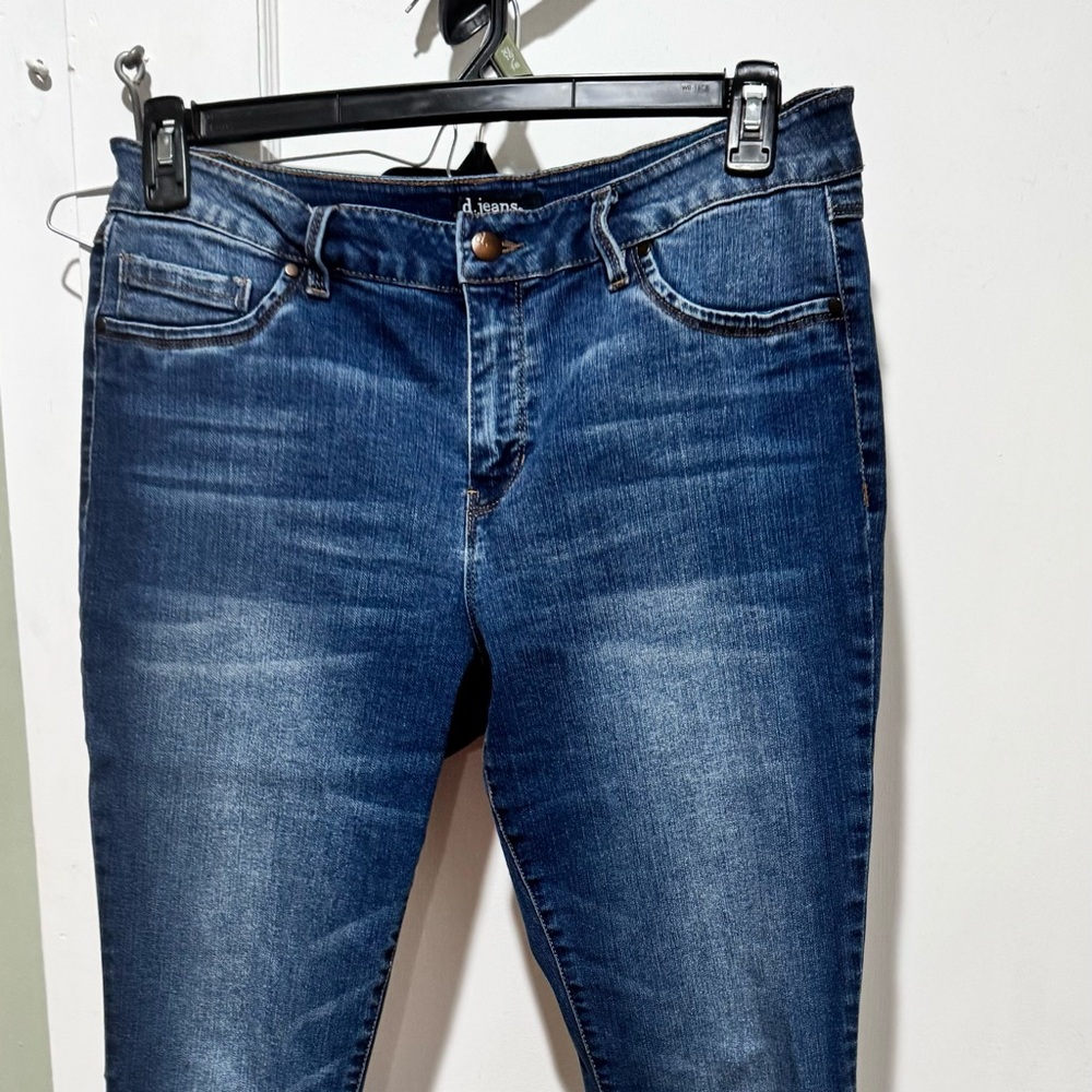 Women's D Jeans. 14 Ankle. Excellent condition